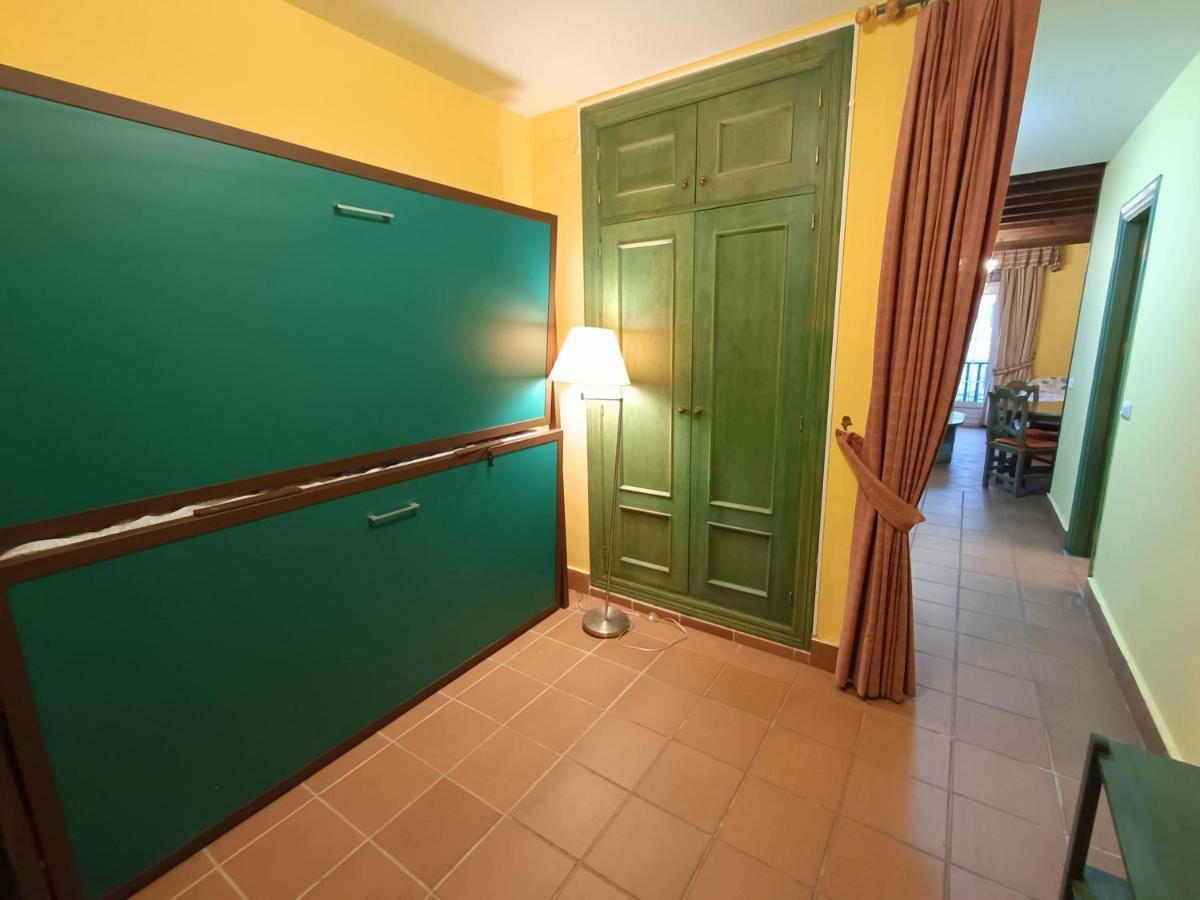 Apartment Loft Plaza Andalucia Erb